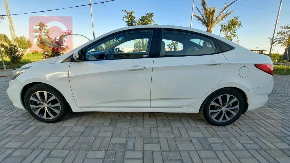 هيونداي أكسنت